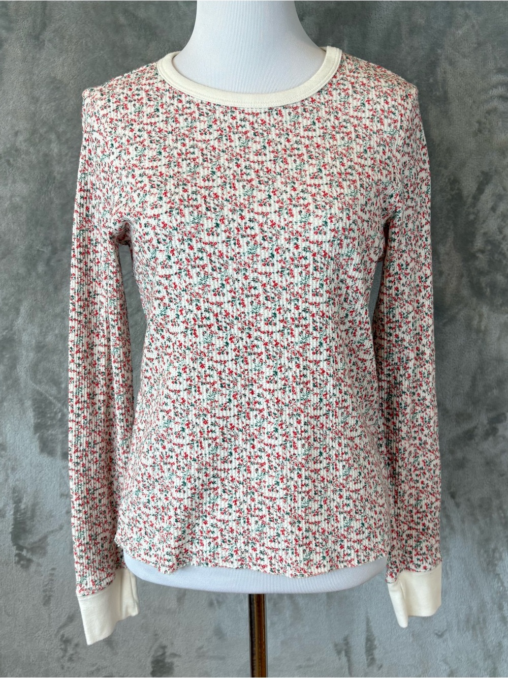 American Eagle Multicolor Floral Waffle Knit Long Sleeve Thermal Size M